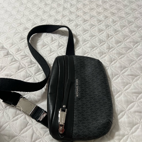 Shoulder bag - Picture 5 of 9